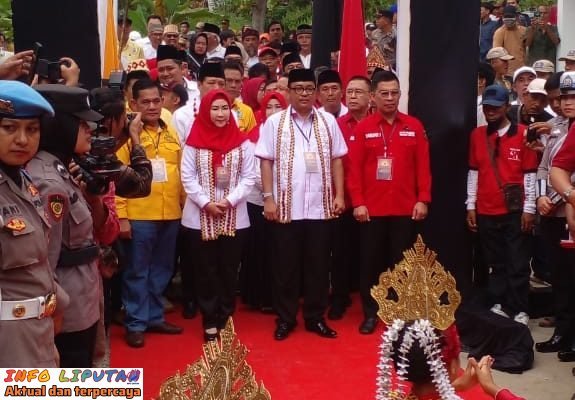 Pasangan Dewi Handajani Amar Sirajuddin (DAMAR) Daftar KPU Tanggamus