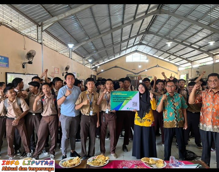 SMKN,1 Gadingrejo Memberikan Kartu Jaminan Sosial BPJS Kepada 384 Peserta (PKL)