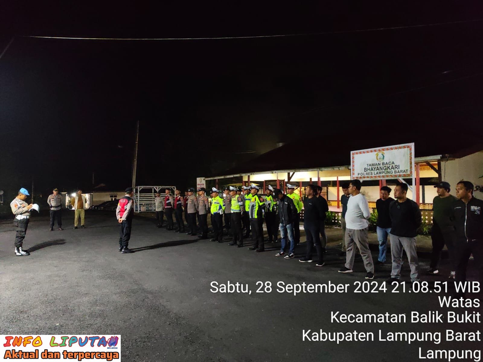 Polres Lampung Barat Laksanakan Patroli Skala Besar Antisipasi Kejahatan Jalanan