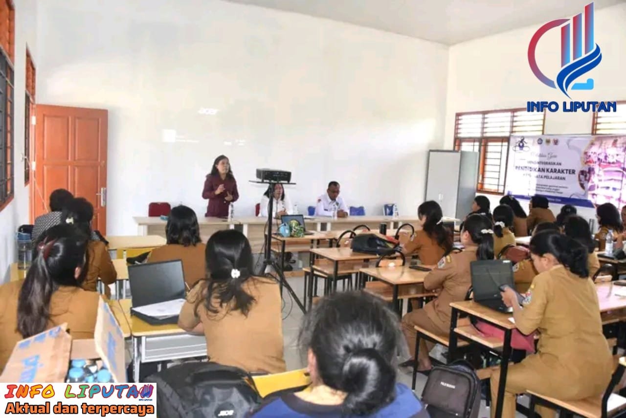 Norita Sinaga Gandeng Dinas Pendidikan Kab. Humbahas Adakan Pelatihan Guru Berkarakter Baik