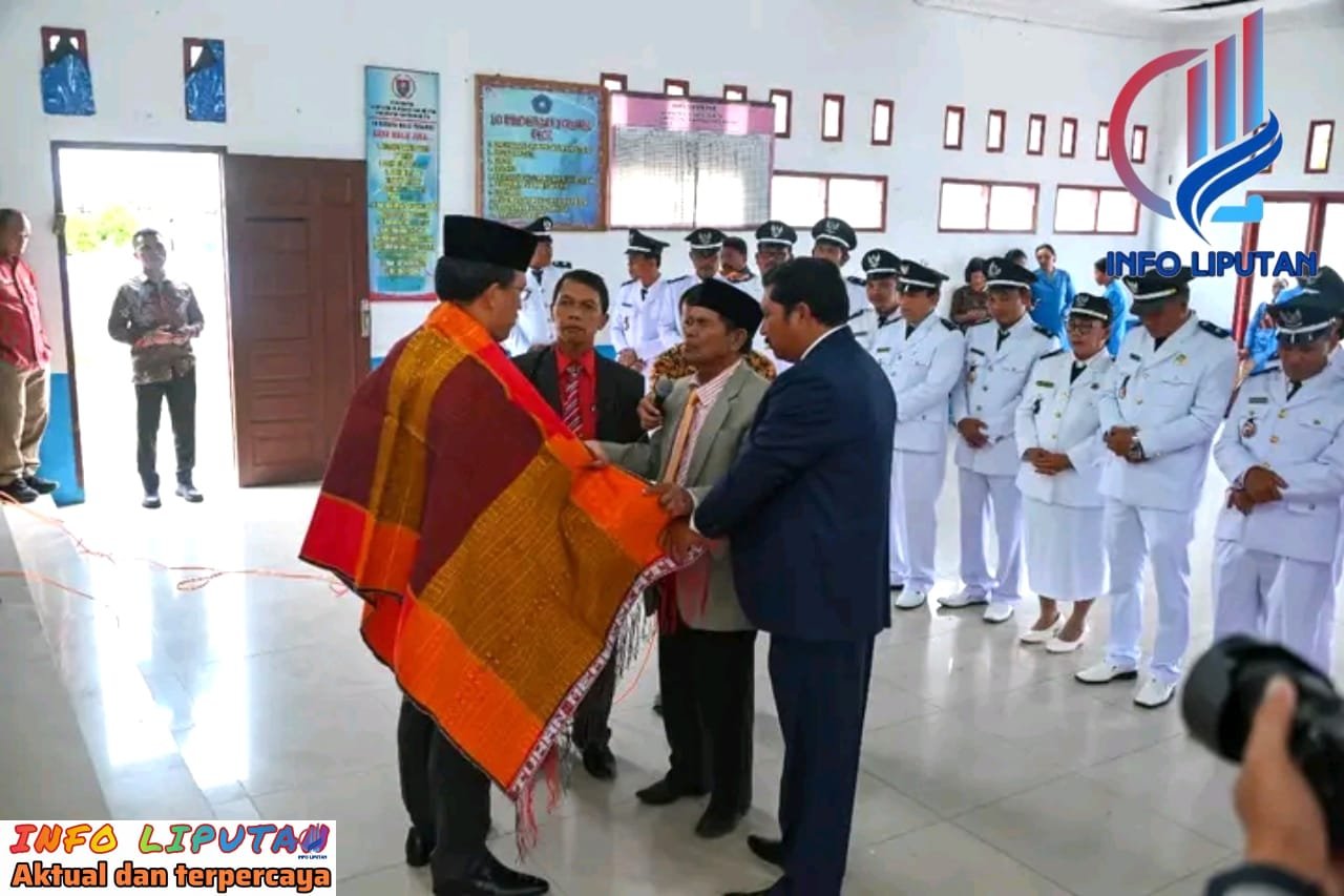 Bupati Humbahas Kukuhkan 22 Kepala Desa di Lintongnihuta