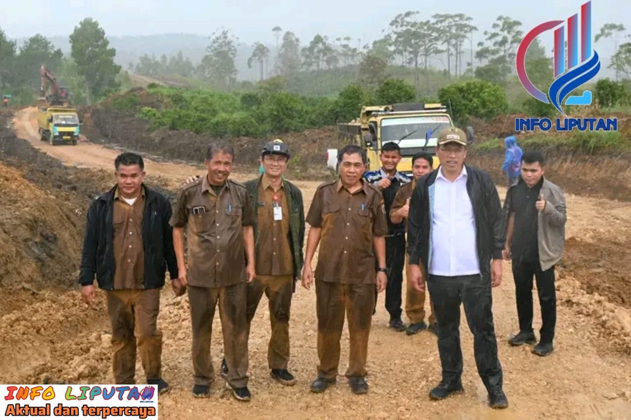 Bupati Humbahas Kembali Tinjau Progres Pembangunan Jalan Pengembangan Food Estate di Pollung