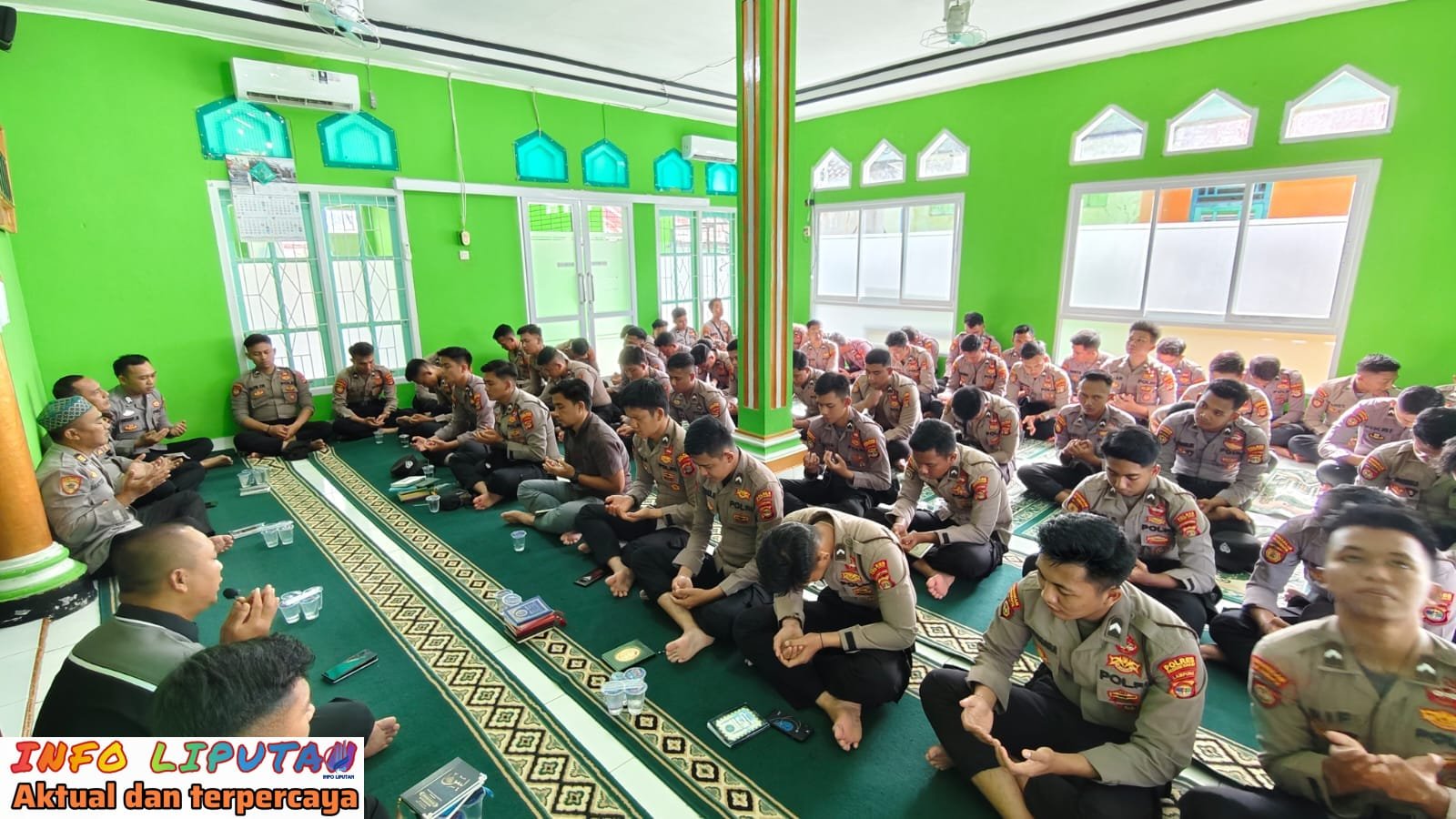 Laksanakan Binrohtal Untuk Menciptakan Karakter Anggota Polres Pesisir Barat Yang Lebih Humanis