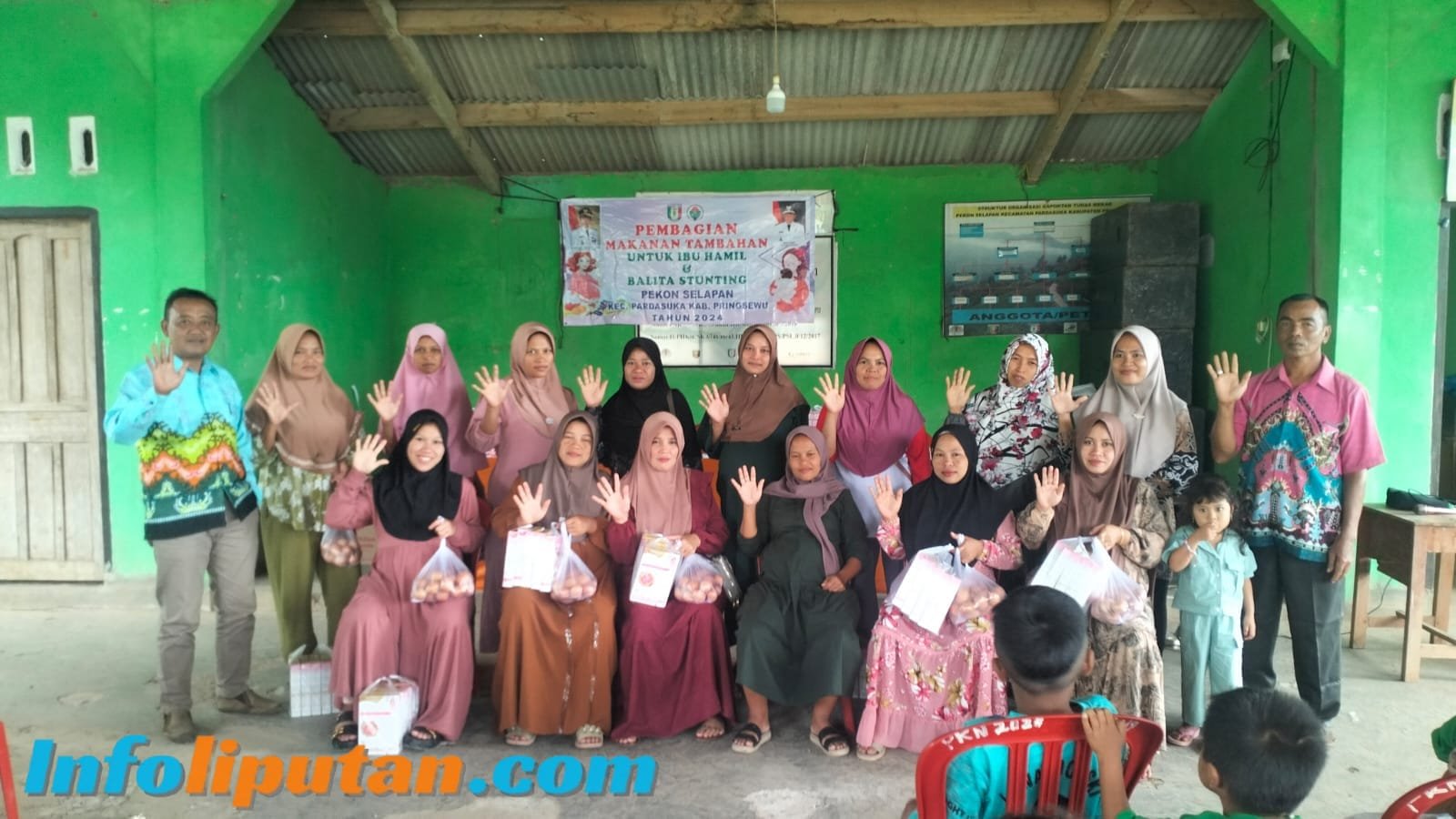 PMT Untuk Bumil dan Balita Stunting di Pekon Selapan