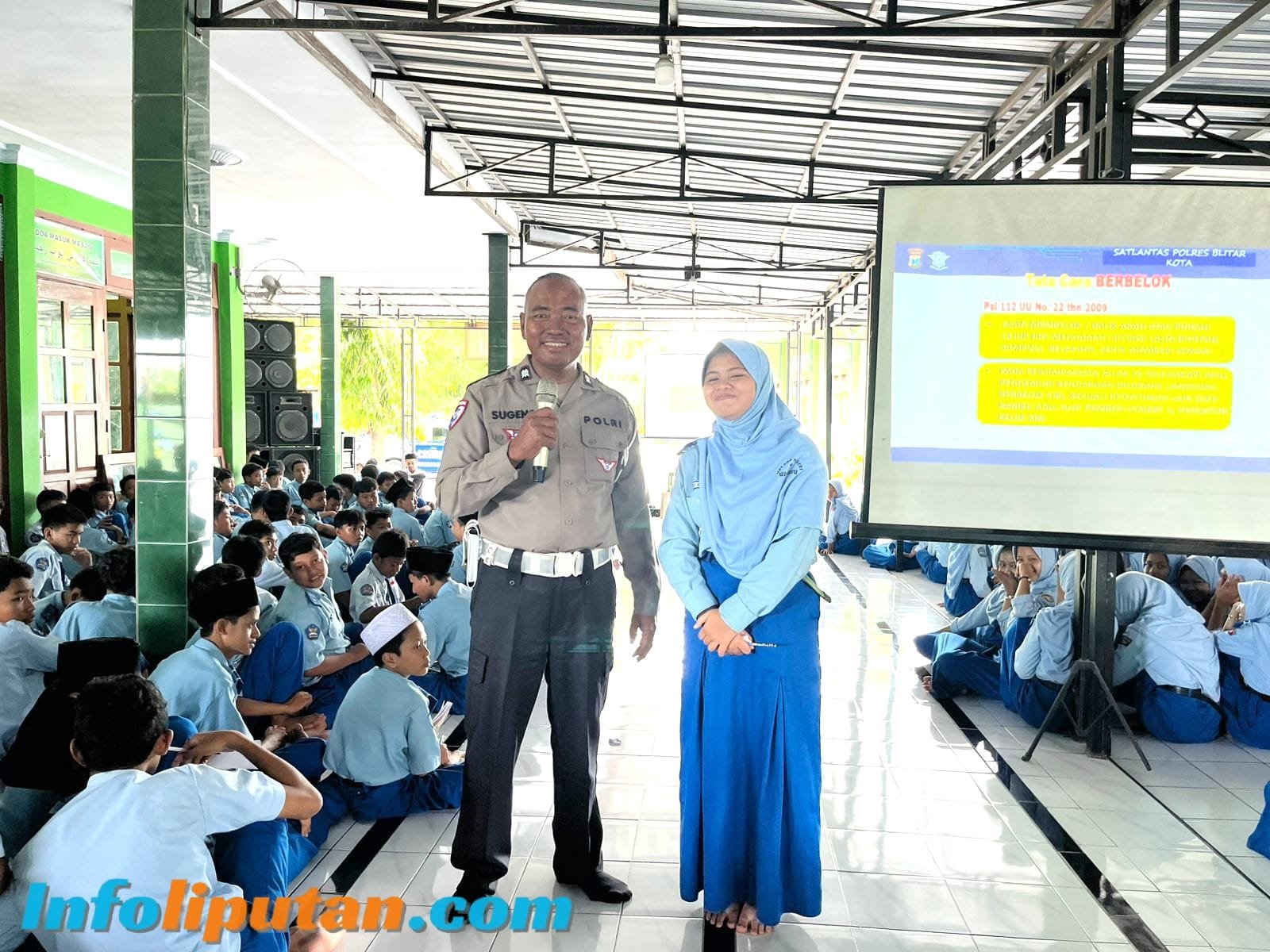 Police Goes To School SMPN 1 Udanawu,Kanit Kamsel Polres Blitar Kota “Pelajar Jadi Pelopor Keselamatan Berkendara”