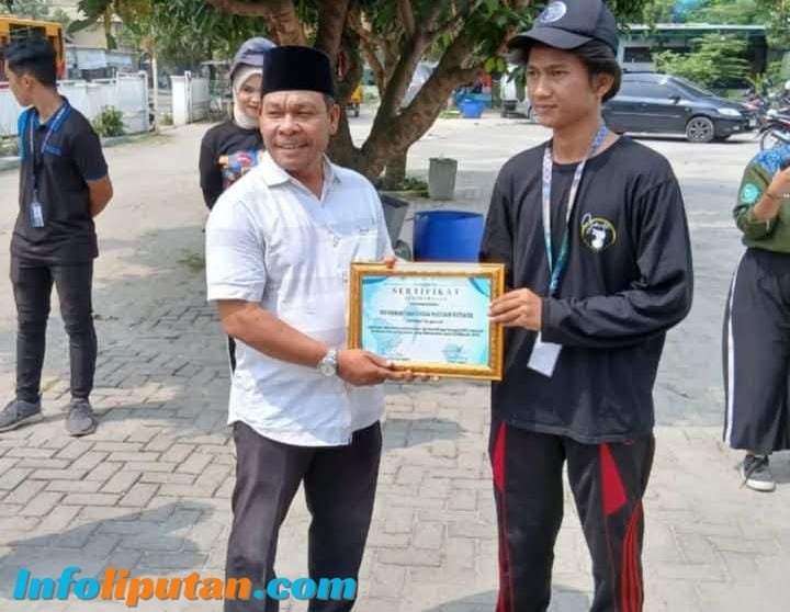 Gerakan Pungut Sampah di Deli Serdang, Mahasiswa Bersama Masyarakat Bersatu