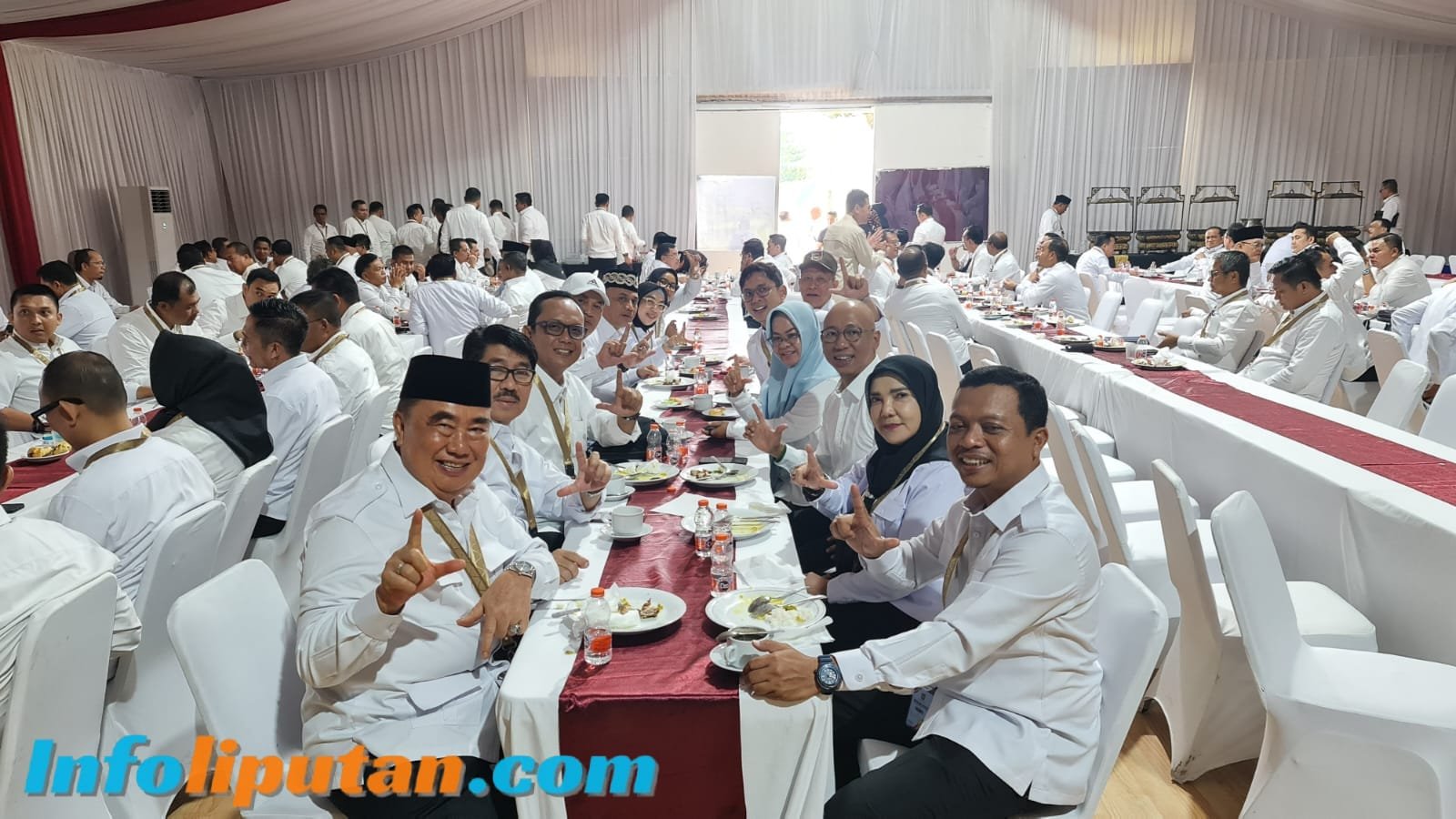 Bupati Pringsewu H. Riyanto menjalani Hari Keempat Retreat Dengan Penuh Semangat Di Magelang