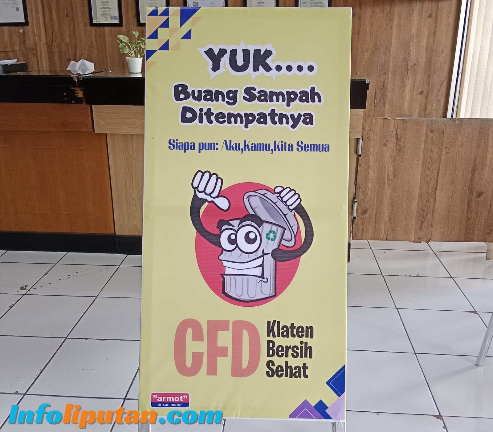 ( X banner siap dipasang per zona dilokasi CFD Klaten)