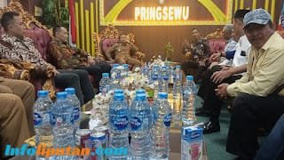 Ini Janji Bupati Pringsewu Saat Audensi Bersama Perwakilan Masyarakat Pantura