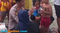 Polsek Pantai Labu dan LPA Ulurkan Cinta untuk Anak-Anak Pengungsi