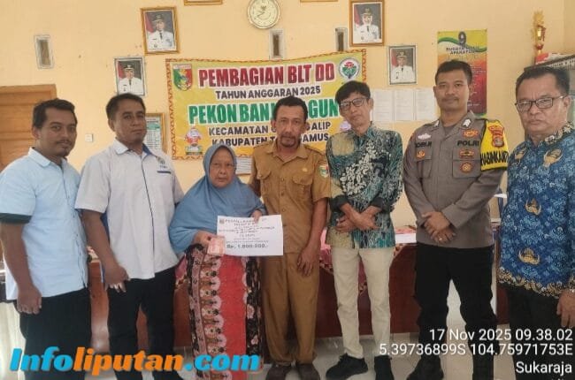 Pekon Banjar Agung Gunung Alip Salurkan BLT DD Tahap 3 Dan 4 Kepada 8 KPM