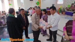 Minggu Kasih Polsek Tanjung Morawa Bantu Warga Terdampak Banjir