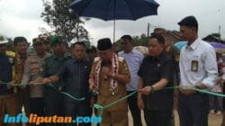 Pemkab Tanggamus Resmikan Jembatan Ulu Semong-Petai Kayu