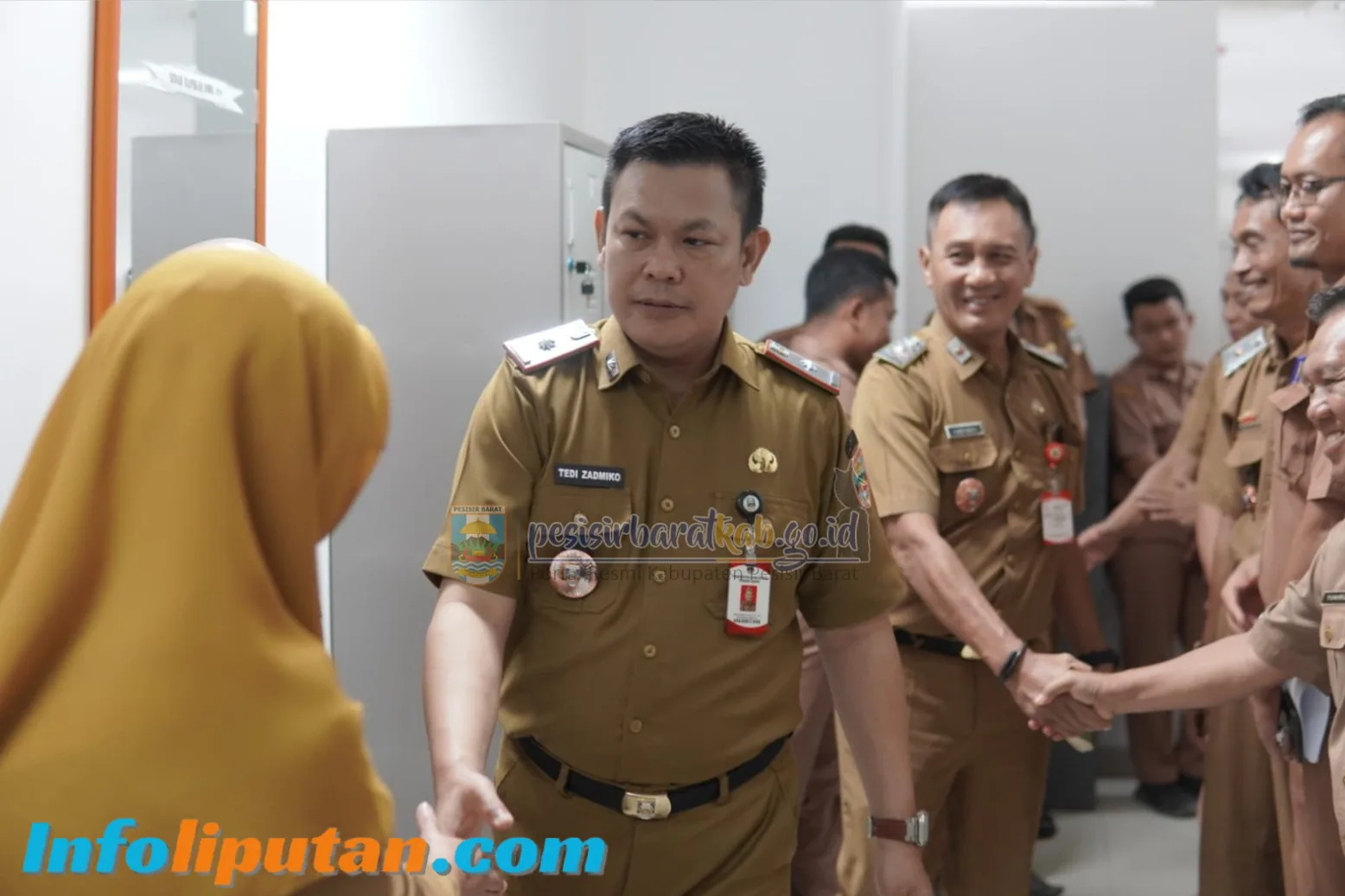 Sekda Pesisir Barat Pimpin Sidak, Tekankan Kedisiplinan ASN dan Optimalisasi PAD