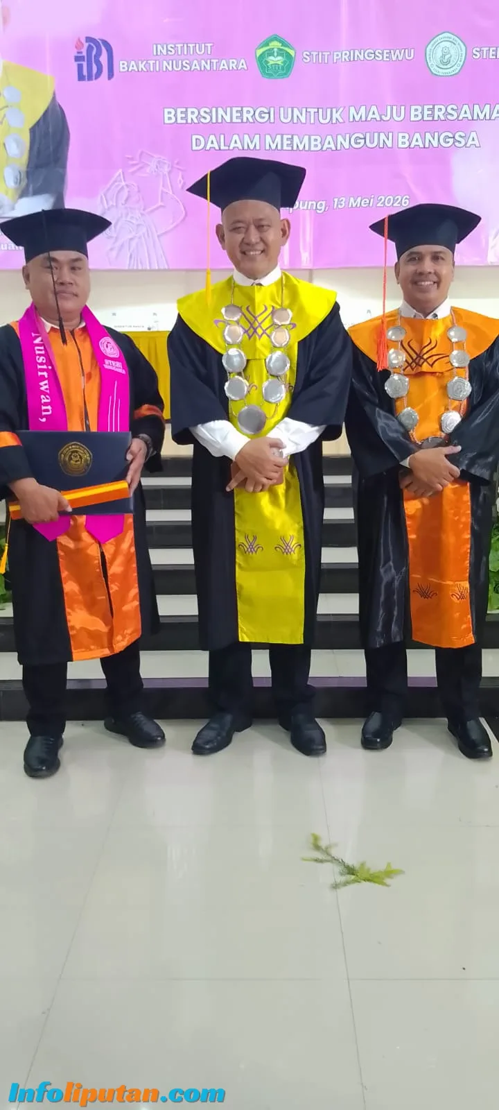 Ketua DPC GRIB Tanggamus Jadi Wisudawan di Prosesi Wisuda Bersama Tiga Kampus Yayasan Startech Bima Sakti